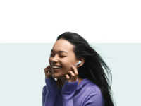 Dual-microphone AI-based wind noise cancellation for calls Up to 9m/s* wind noise cancellation