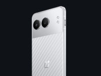 Sony dual combo for all-day portrait brilliance