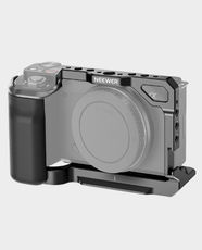 NEEWER CA003S Camera Cage With Silicone Grip for Sony ZV-E10 | Arca Swiss Baseplate | Aluminum Alloy Build | Comfortable Ergonomic Silicone Grip | Abundant Mounting Points - Black