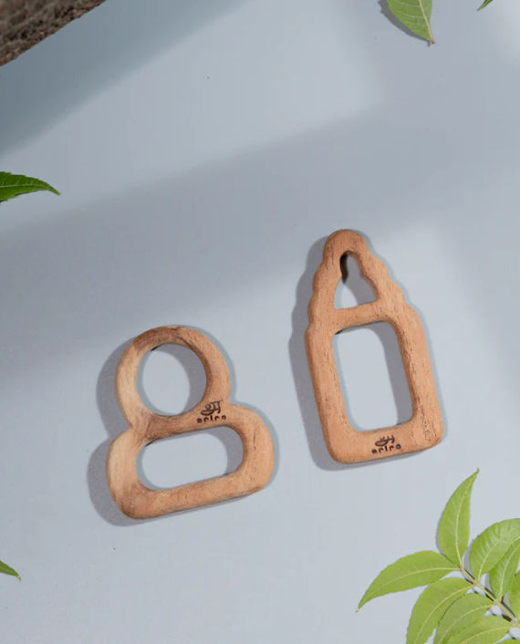Ariro Wooden Teethers - Pacifier and Milk bottle