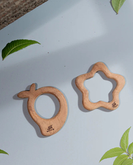 Ariro Wooden Teethers - Mango and Star
