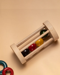 Ariro Wooden Rattle - Rolling