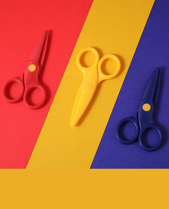 Buy Wanderlong Flower Monaco Kid's Scissors FM600058 - Red in Qatar ...